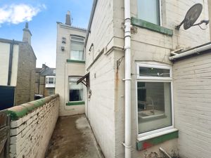 Photo 15- click for photo gallery